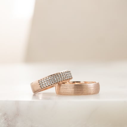 Zlatý eternity prsten plný diamantů Muttial