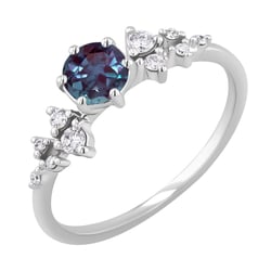Zásnubní prsten s lab-grown alexandritem a lab-grown diamanty Olha
