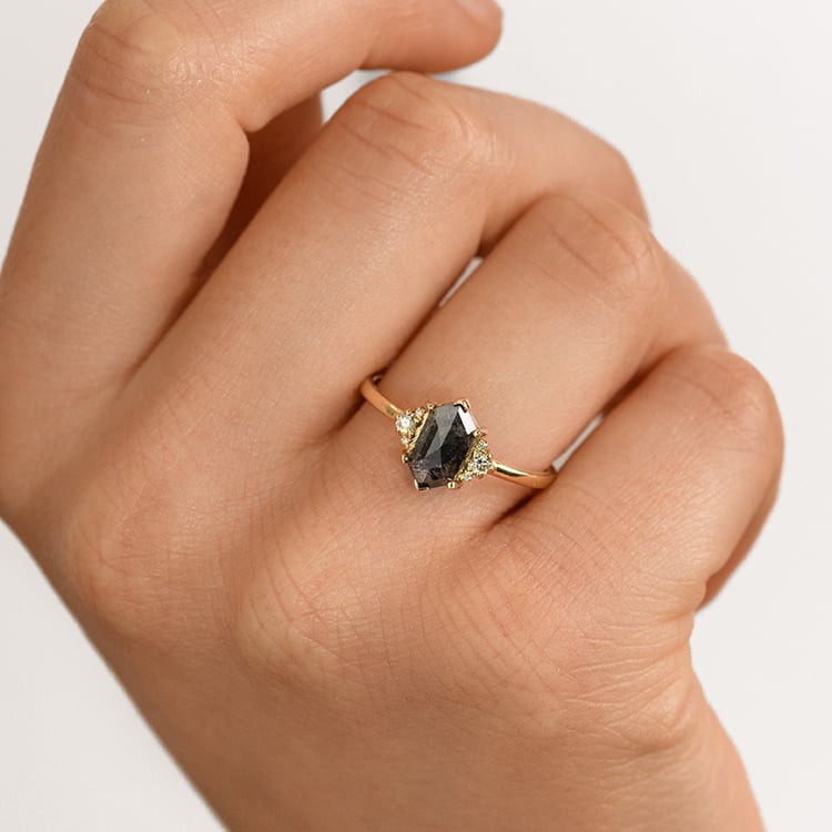 Prsten s hexagon salt and pepper diamantem Lanre 153143