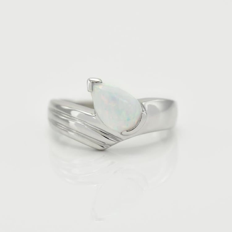 Opálový prsten ze stříbra 15451