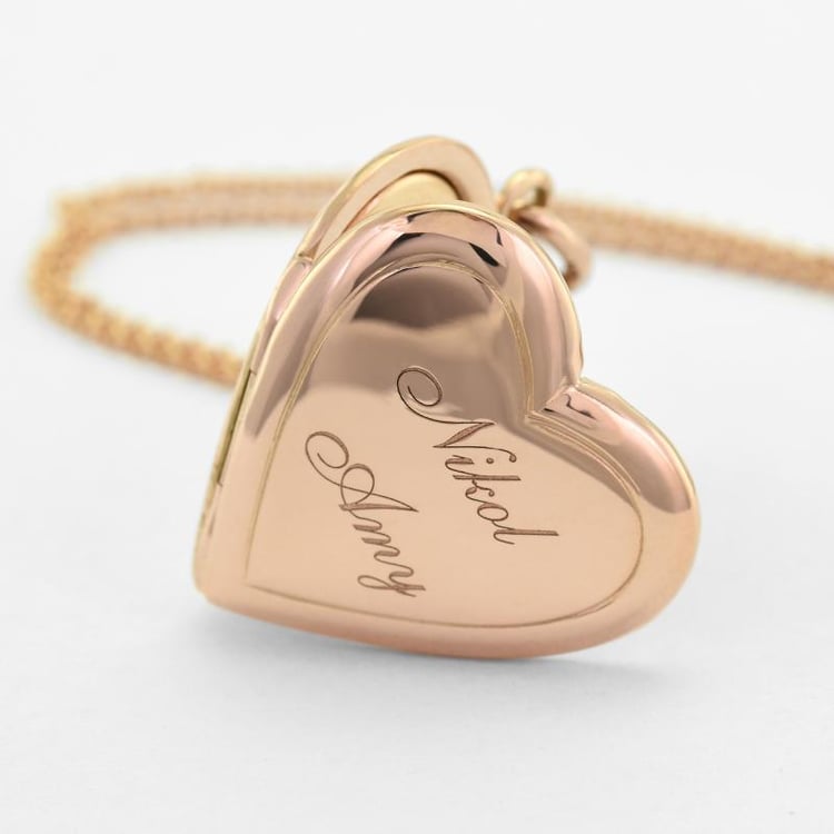 Medailon ve tvaru srdce s gravírem dle vaší volby 45841