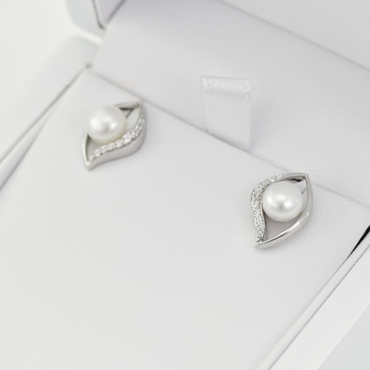 Perlové náušnice 18542