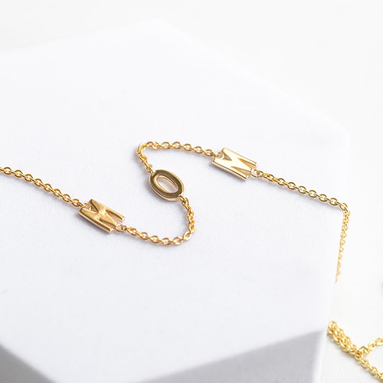 Stříbrný náhrdelník se 3 písmenky podle vaší volby Lupe 145527