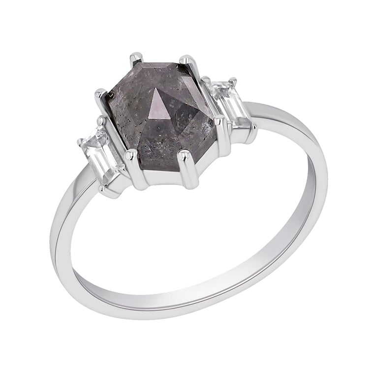 Prsten se salt and pepper diamantem a safíry 