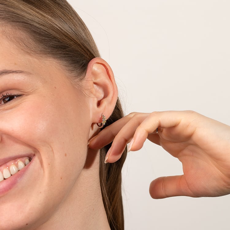 Stříbrné cluster kruhové náušnice s topazy, quartzy a olivíny Limone 149174