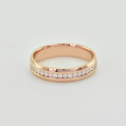 Zlatý eternity prsten s lab-grown diamanty Loby