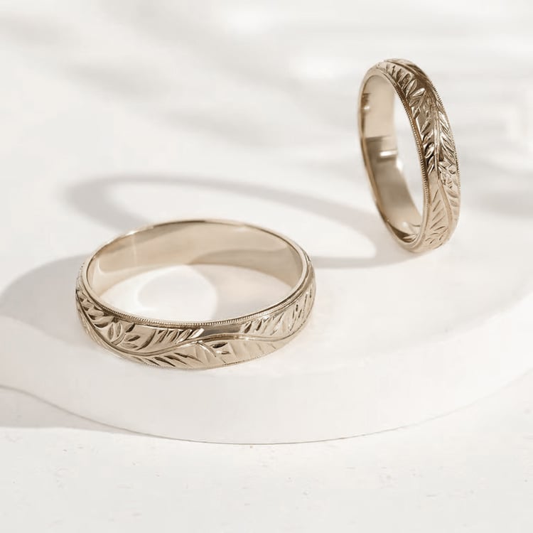 Zlaté vintage snubní prsteny s gravírem větvičky Matu 165647