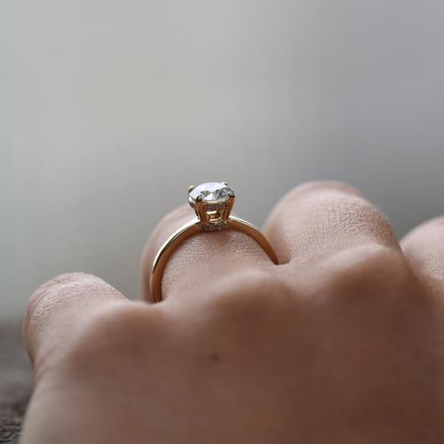 Zásnubní prsten s lab-grown diamanty Xela