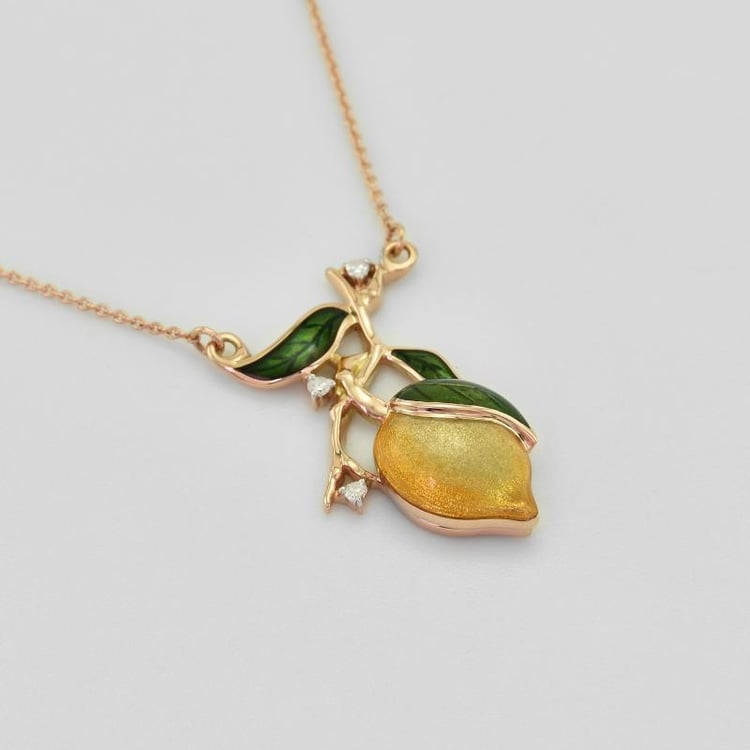 Náhrdelník s enamelem 43376