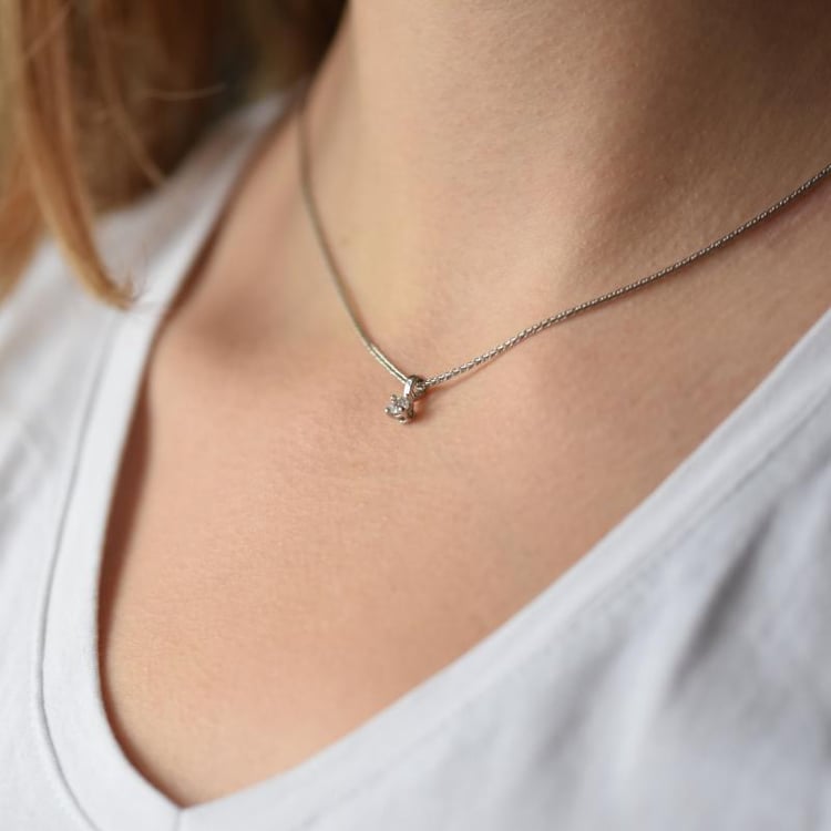 Platinový náhrdelník s diamantem Semtte 15458