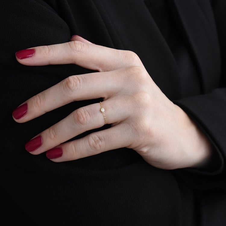 Řetízkový prsten s diamantem ze žlutého zlata 93353