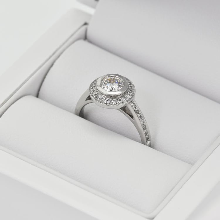 Prsten z platiny 28918