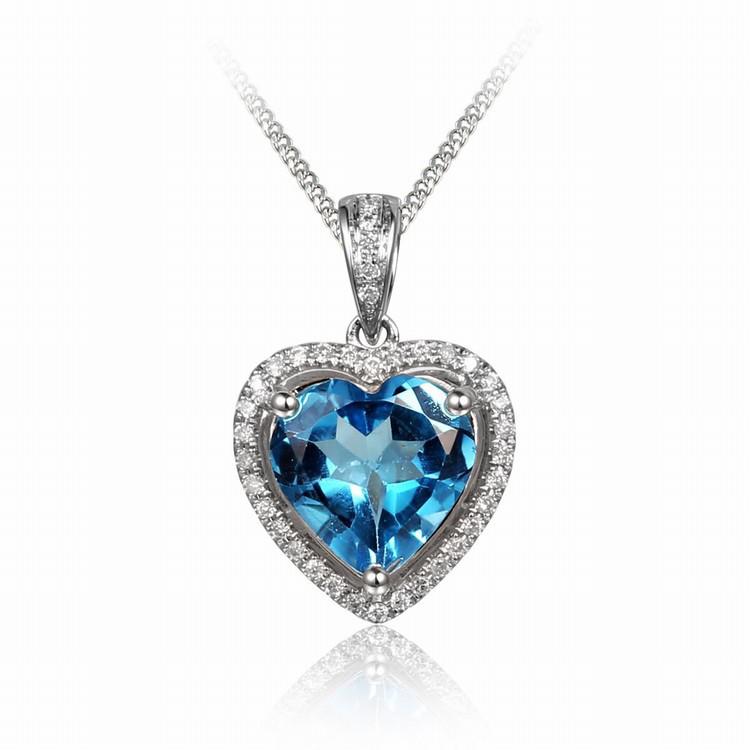 Srdce v topazu ve zlatém náhrdelníku 4758