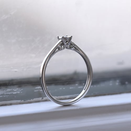 Elegantní diamantový prsten Arvel