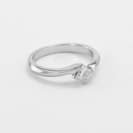 Zásnubní prsten s princess diamantem Falgu