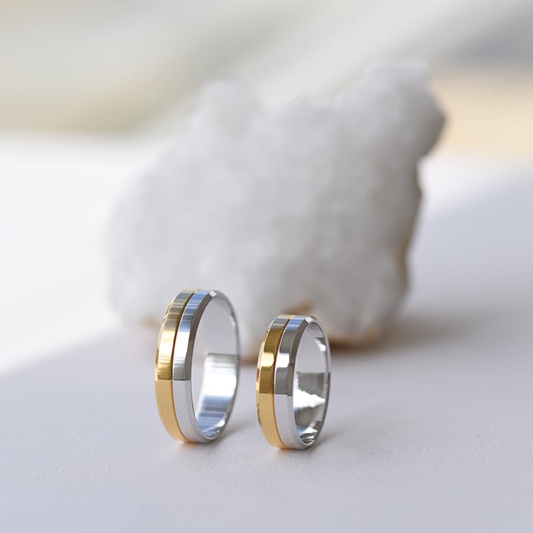 Snubní prsteny se zkosenými hranami 61378