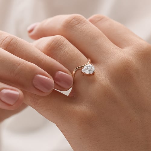 Zásnubní prsten s pear lab-grown diamantem Thalia