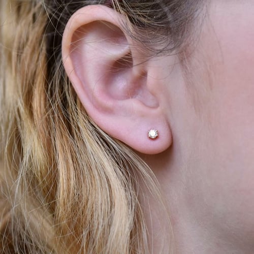 Zářivé náušnice s 0.20ct diamanty Docala