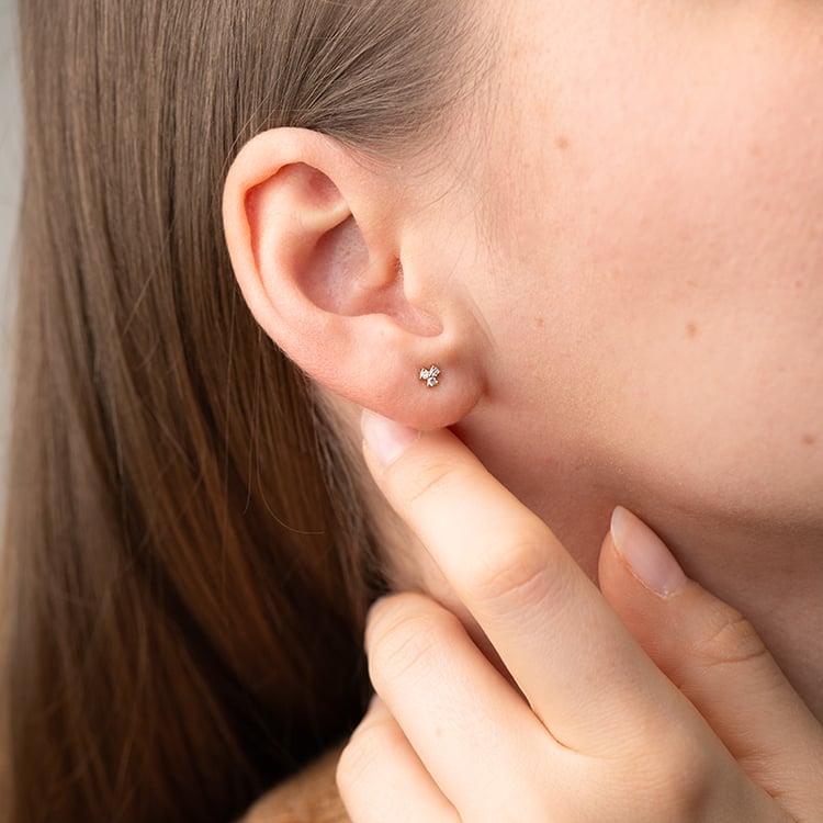 Náušnice se třemi lab-grown diamanty Milou 147710