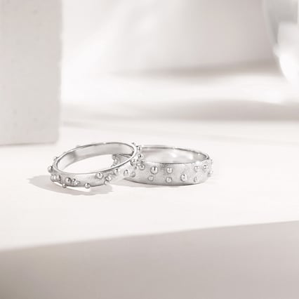 Snubní prsteny s atypickým povrchem Kai