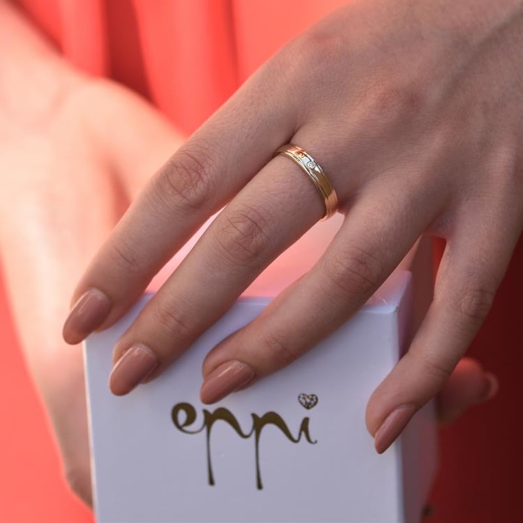 Zlaté snubní prsteny 32417