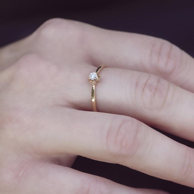 Diamantový prsten z růžového zlata 11798