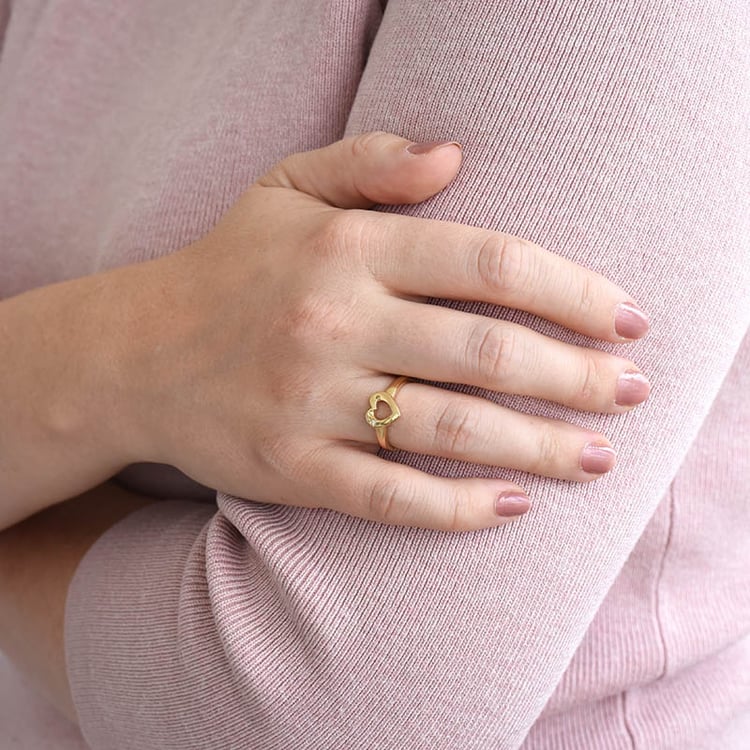 Pozlacený prsten v tvaru srdce 86068