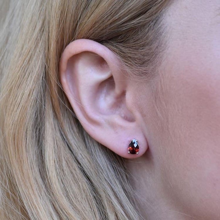 Napichovací zlaté náušnice 28122