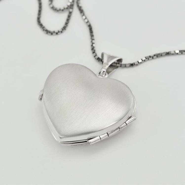 Medailon ze stříbra 25840