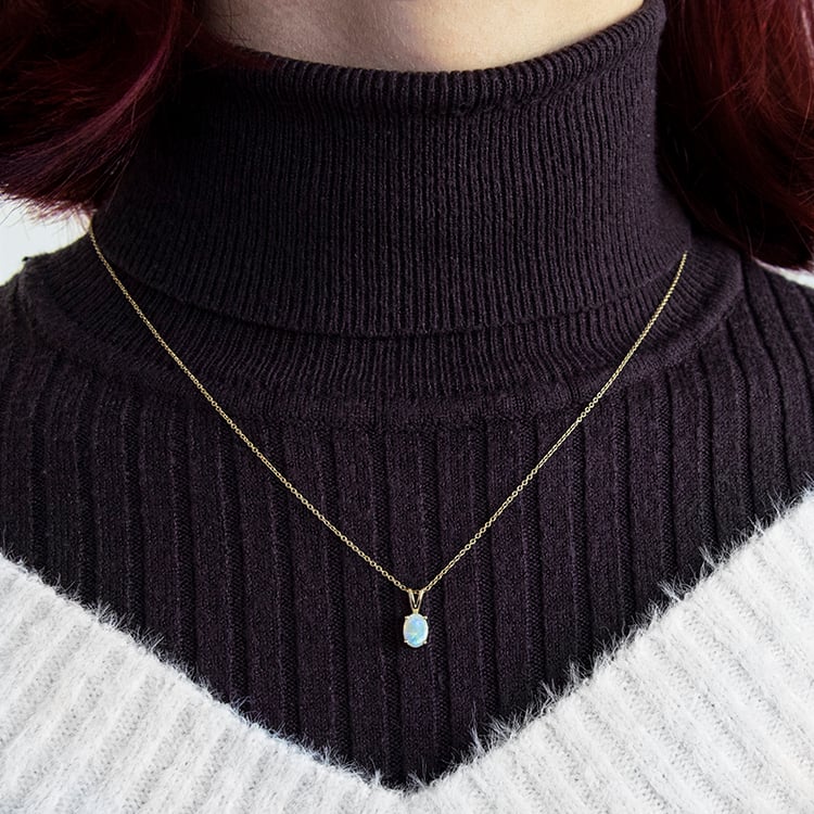 Přívěsek s oválným opálem Elleanor 110402