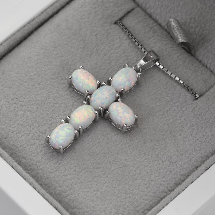 Křížek ze stříbra 50170