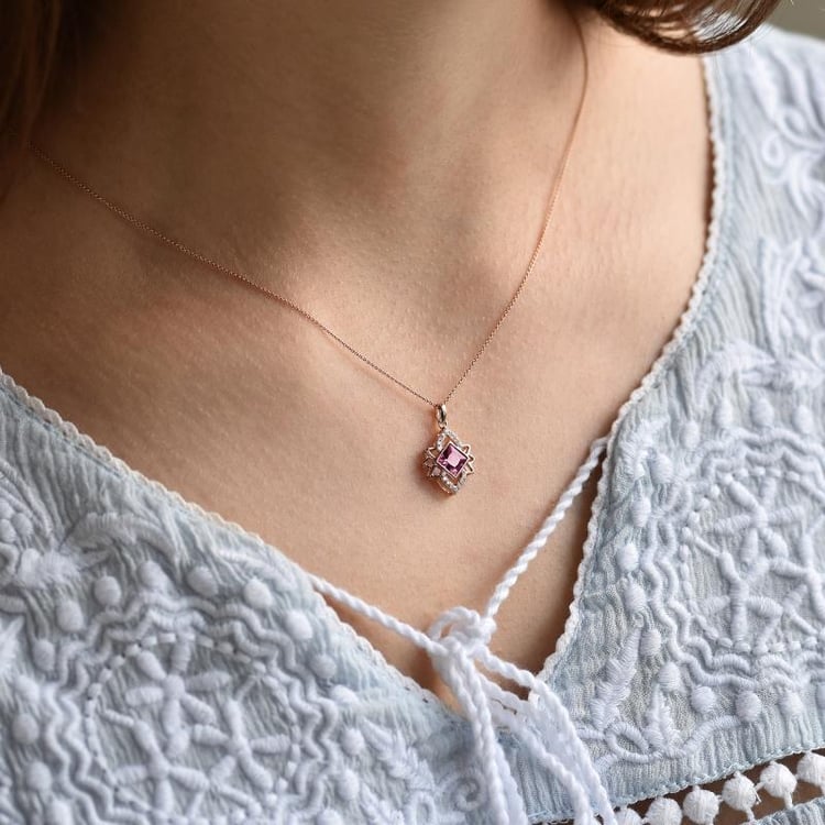 Turmalínový zlatý náhrdelník 18403