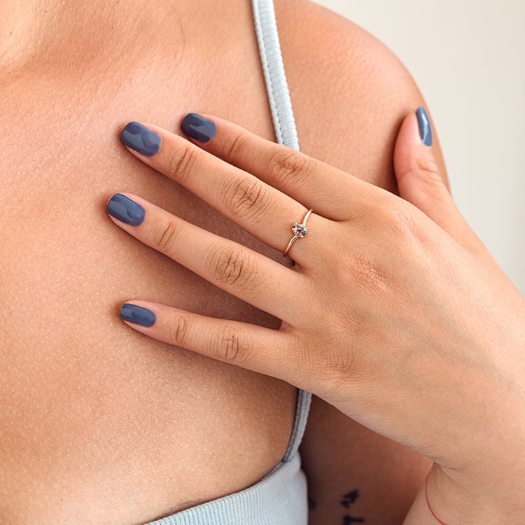 Zásnubní prsten s pear salt and pepper diamantem Roisin 126259