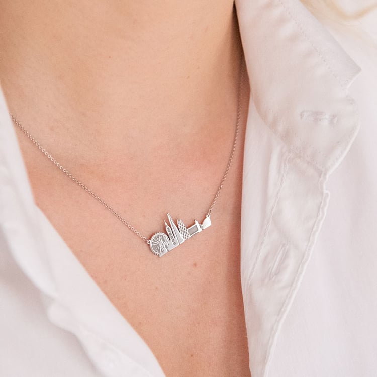 Stříbrný náhrdelník města Londýn 107120