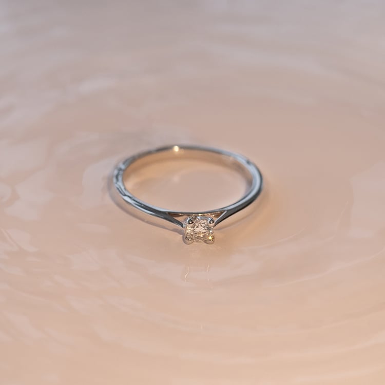 Platinový zásnubní prsten s 0.30 GIA certifikovaným diamantem Jasapal 125416