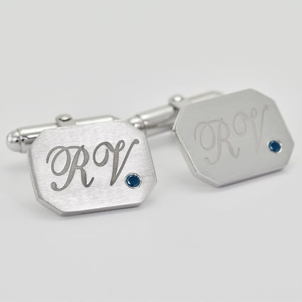 Stříbrné manžetové knoflíčky s gravírem a modrými diamanty Valetta