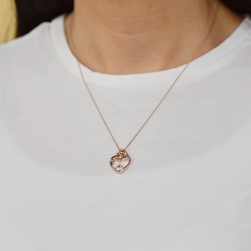 Stříbrný přívěsek matka a dítě s bílým topazem a diamantem Ella