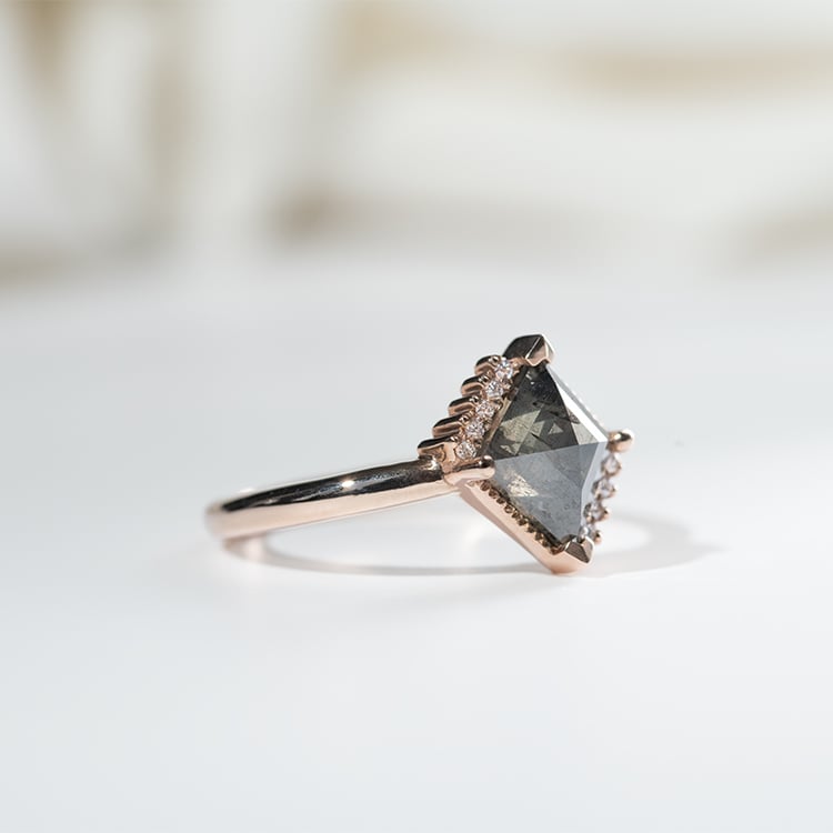 Lozenge prsten se salt and pepper diamantem a diamanty Talley 131304