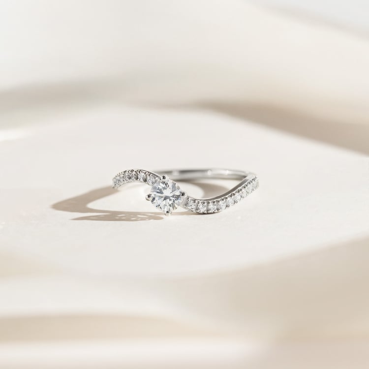 Zásnubní prsten s lab-grown diamantem 155166