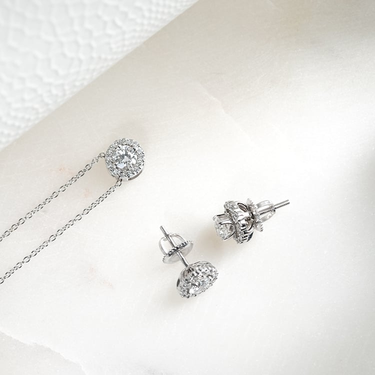 Halo kolekce šperků s IGI certifikovanými 0.30ct lab-grown diamanty Cian 131501