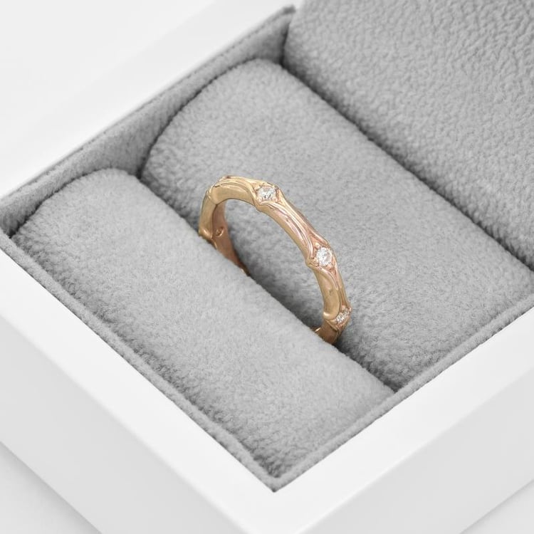 Pozlacený prsten se zirkony 45189