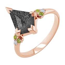 Neobyčejný prsten s dendritickým quartzem a olivínem Kettil