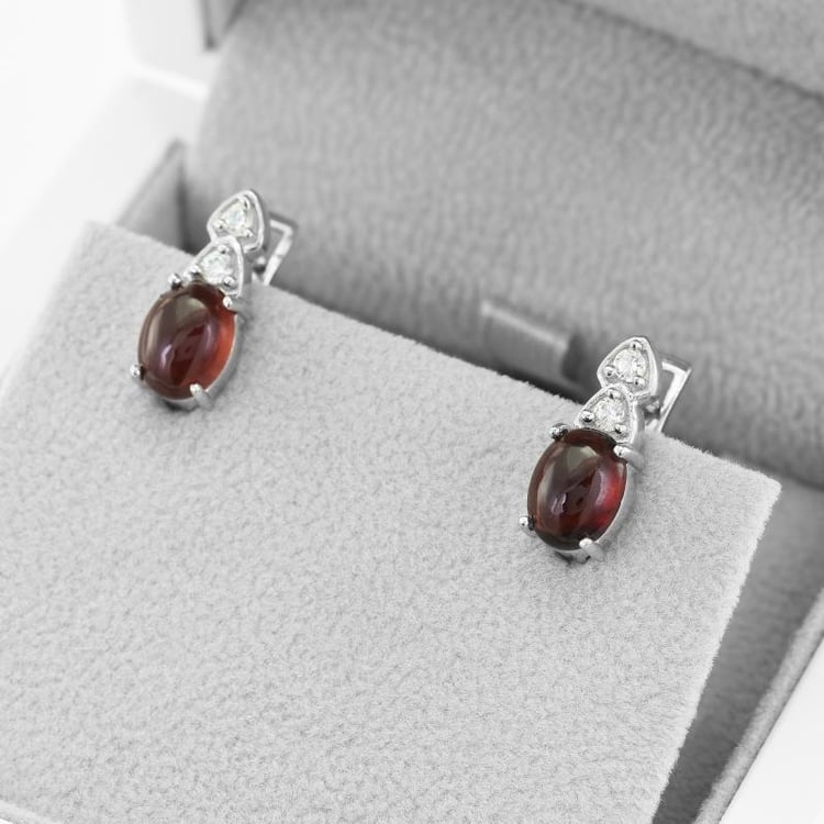 Stříbrné náušnice s granáty a zirkony 49026