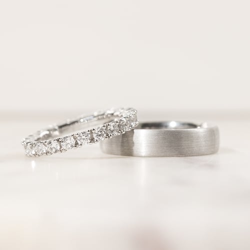 Eternity prsten s lab-grown diamanty a pánský komfortní prsten Sykes