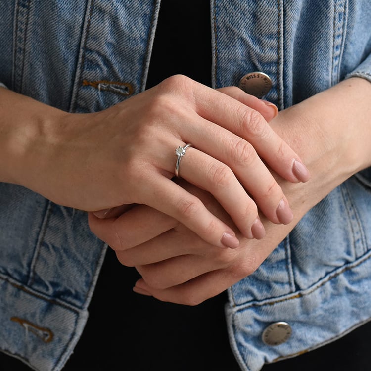 Platinový prsten 69693