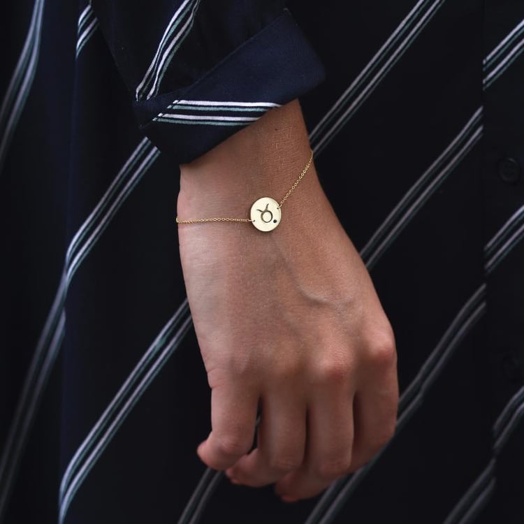 Náramek se znamením Býka a safírem ze zlata 47052