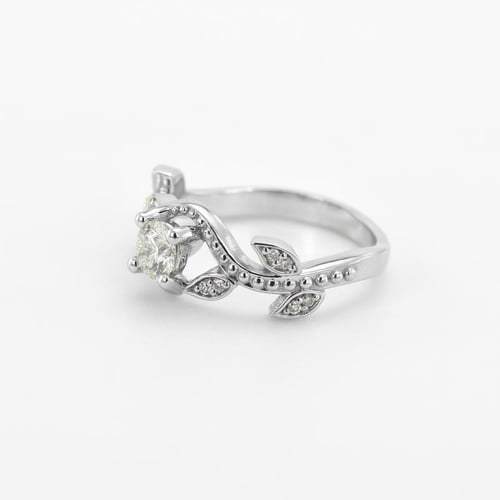 Vintage zásnubní prsten s lab-grown diamanty Vindo