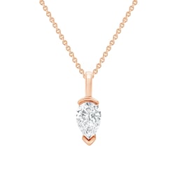 Minimalistický přívěsek ze zlata s lab-grown diamantem ve tvaru pear Malena