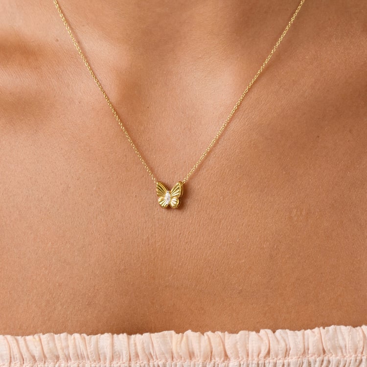 Zlatý přívěsek s diamantem ve tvaru motýla Larisa 163592