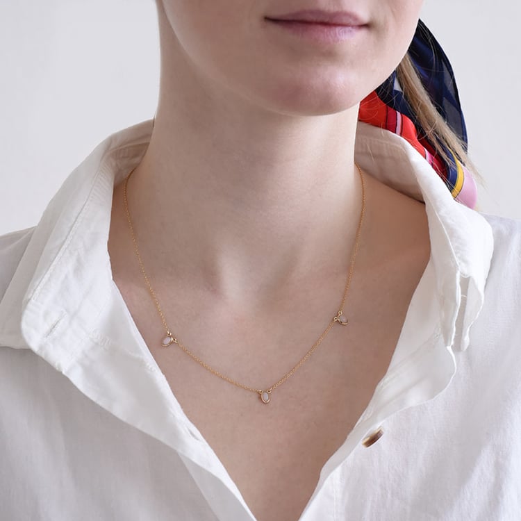 Zlatý náhrdelník s opály 96293